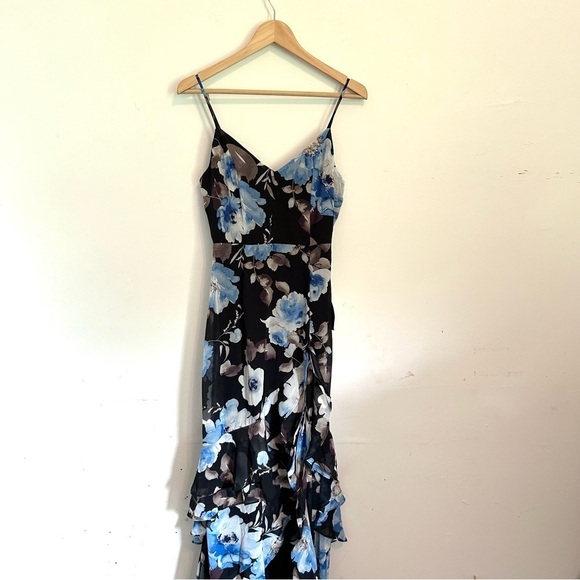 New Lulu’s Artwin Floral Maxi Gown Dress - Picture 2 of 11